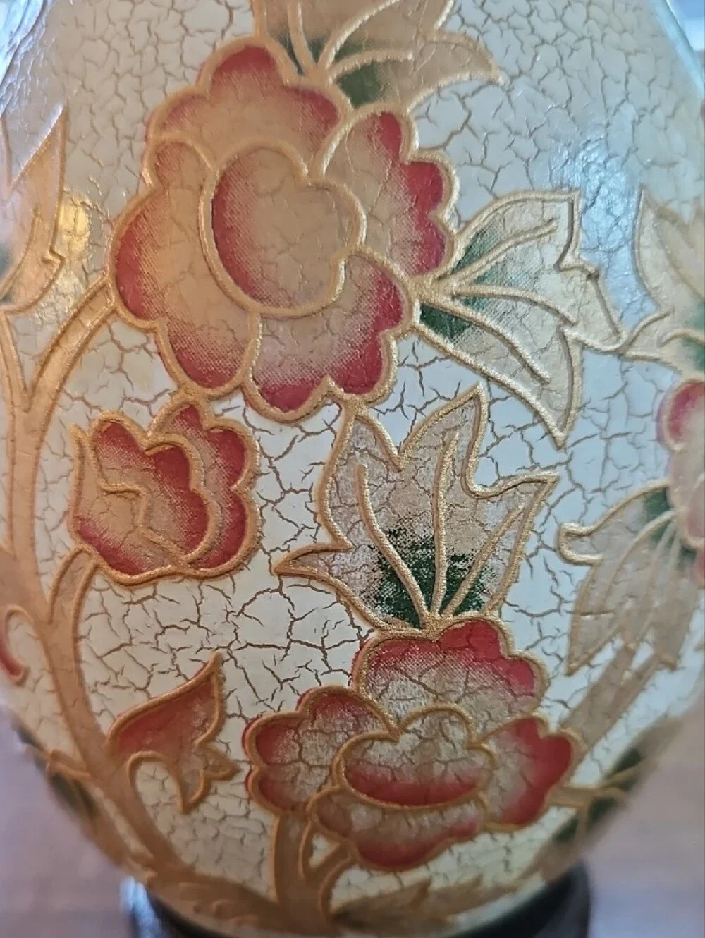 Vtg Satsuma Crackle Glaze Moriage Floral Egg 7” w/ Wood Stand